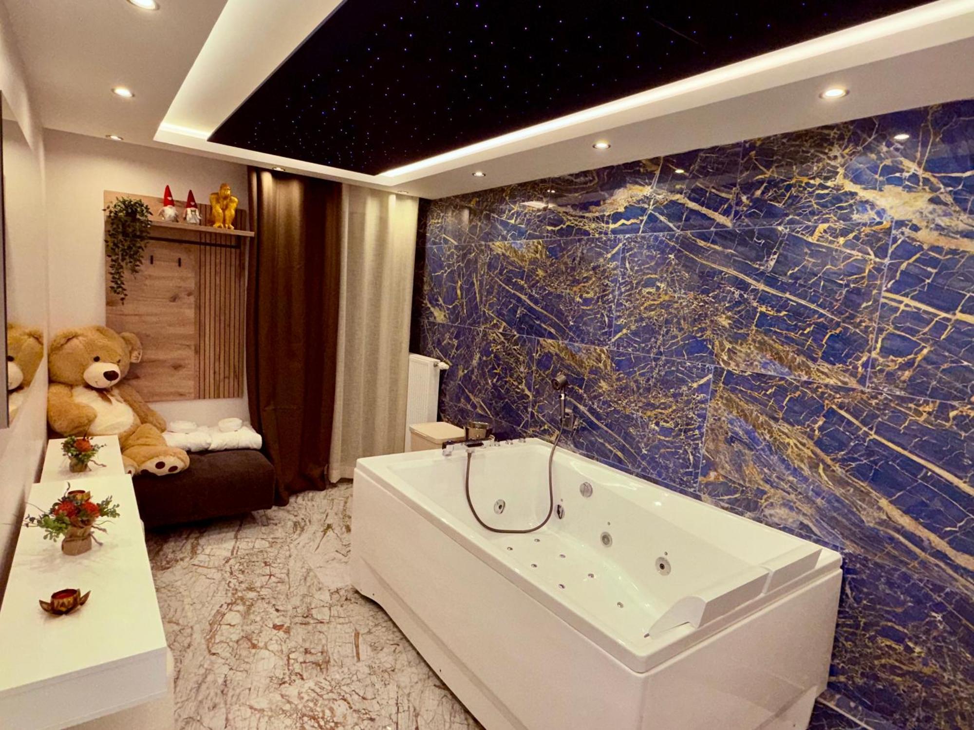 Appartement Neuf Haut Standing - Jacuzzi A Strasbourg シルティグアイム エクステリア 写真